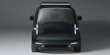 Caen las acciones de importante fabricante de coches eléctricos