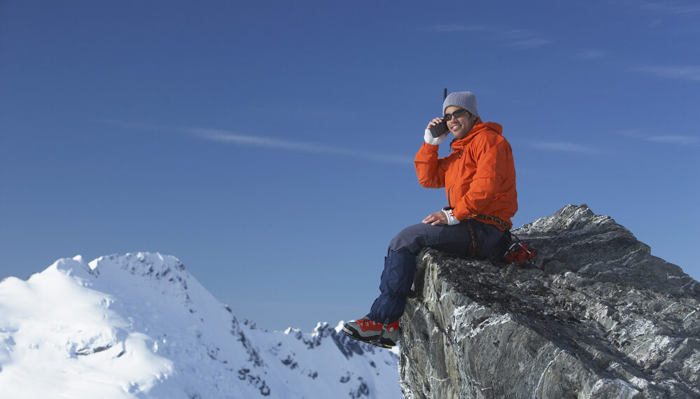 Además del iPhone 14, llegan nuevos teléfonos con conectividad satelital