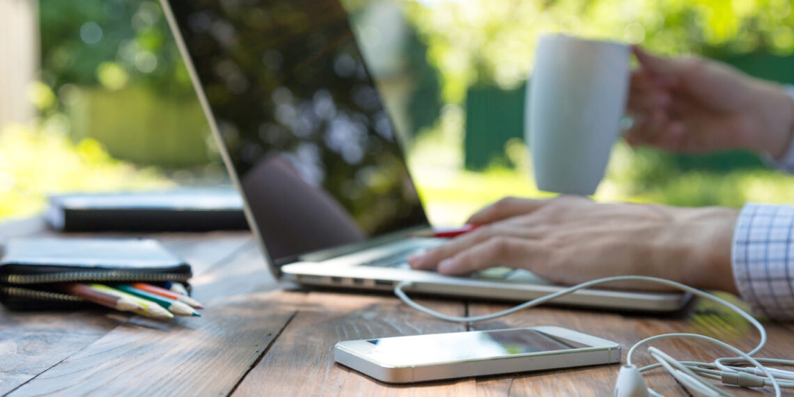 Empresas probaron semana laboral de cuatro días y el 92% la mantiene