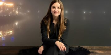 Latina triunfa en redes sociales mostrando una realidad poco conocida de los Estados Unidos