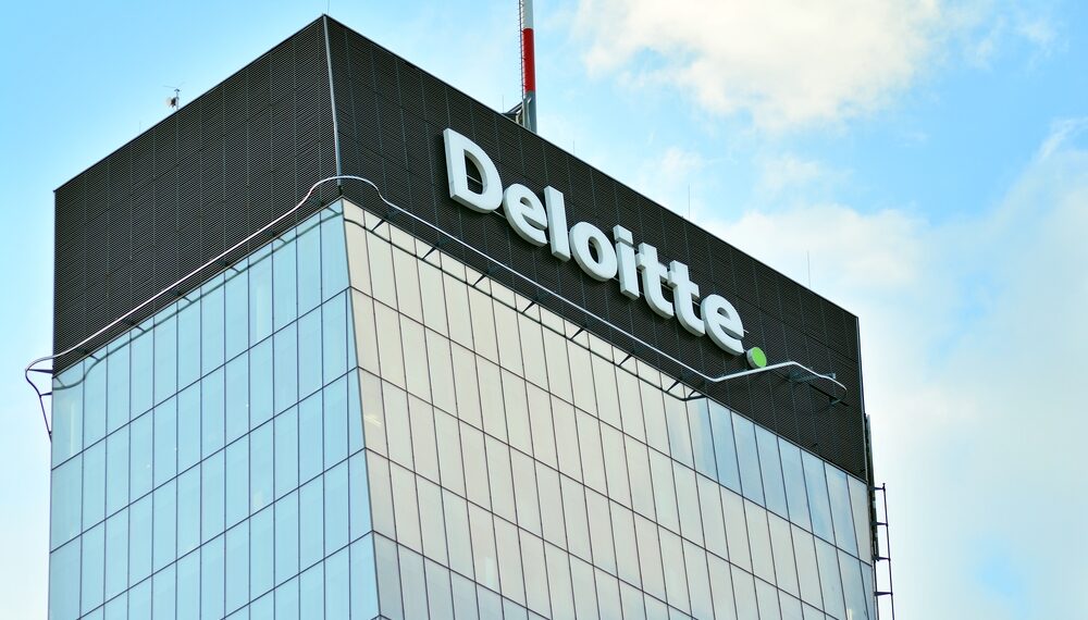 Deloitte es suspendido y multado en China