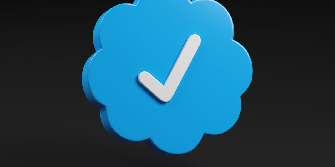 Los usuarios de Facebook e Instagram en Estados Unidos podrán pagar por la insignia azul