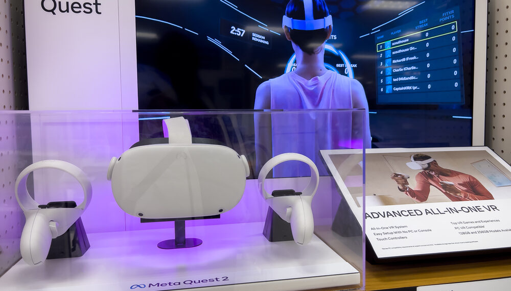 Meta reducirá el precio de sus lentes de realidad virtual