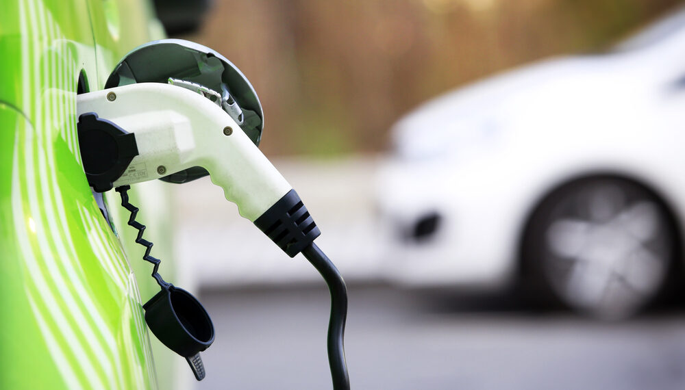 Ahora solo marcas estadounidenses aplican al crédito fiscal para compra de vehículos eléctricos