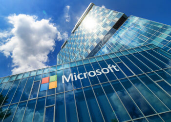 Microsoft superó las expectativas del primer trimestre y el valor de sus acciones crece