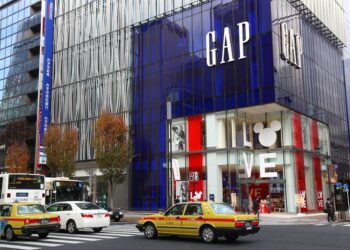 GAP informa resultados del último trimestre y sus acciones se disparan