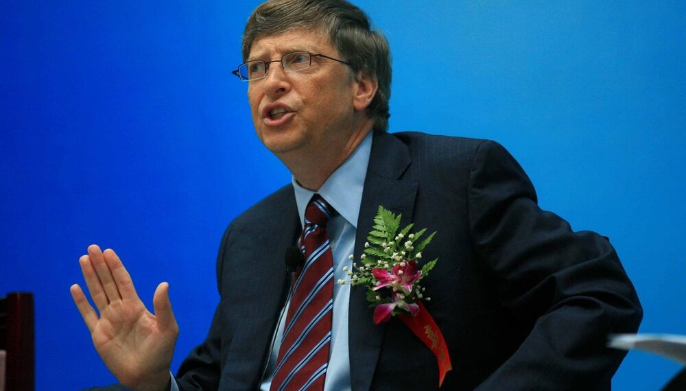 Bill Gates predice que la IA puede acabar con Google y Amazon