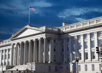 No elevar el techo de la deuda sería una “catástrofe económica”, dice la Secretaria del Tesoro