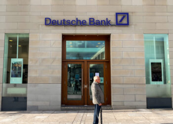 ¿Por qué el Deutsche Bank pagará $75 millones de dólares para resolver una demanda relacionada con Jeffrey Epstein?