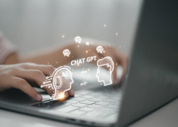 CEO de empresa creadora de ChatGPT advierte que la IA “puede salir bastante mal”