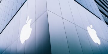 Las acciones de Apple alcanzaron el valor más alto de su historia