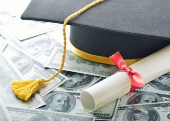 Qué consecuencias tendrá para las familias la caída de la condonación de préstamos estudiantiles en los Estados Unidos