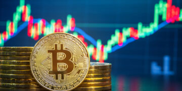 Bitcoin retrocede y ronda los $26,000