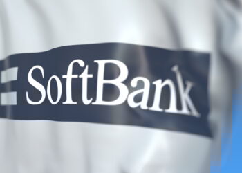 SoftBank compró multimillonaria participación en el fabricante de chips británico Arm Ltd.