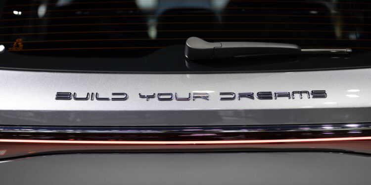 Acciones de BYD se disparan luego de lograr un aumento del 200% en sus ganancias del primer semestre