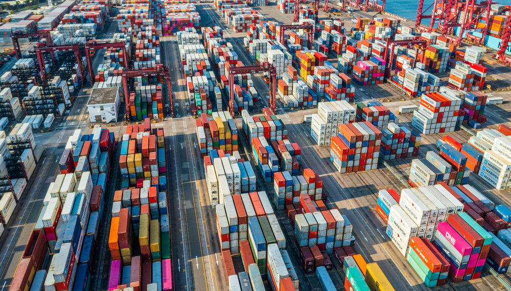 Las exportaciones chinas caen al ritmo más alto desde febrero de 2020