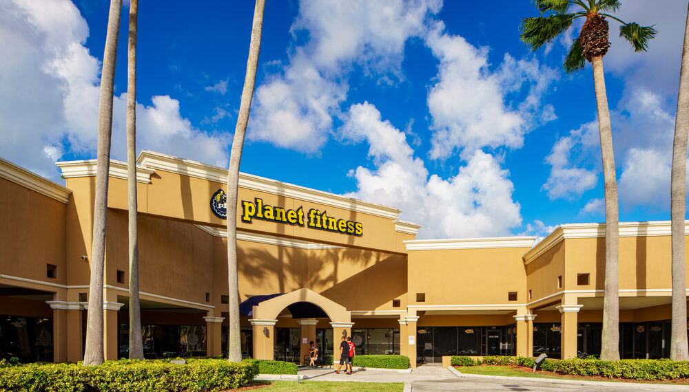 Las acciones de Planet Fitness se hunden luego de la destitución de su director ejecutivo