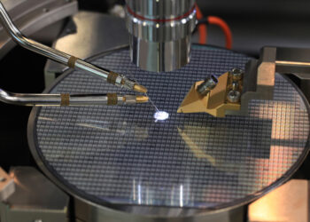 Apple firma multimillonario acuerdo con reconocido fabricante de chips