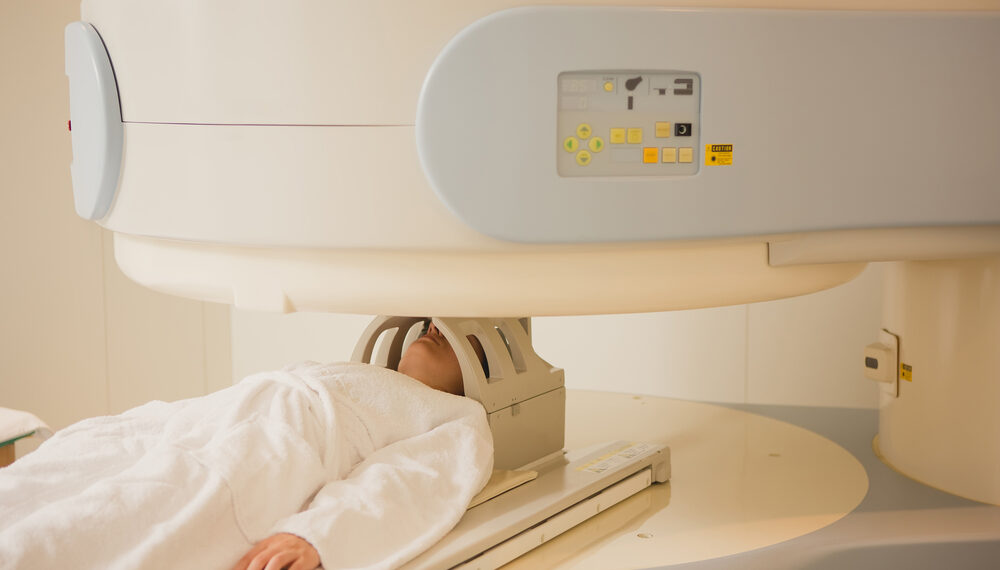 Microsoft está construyendo el modelo de IA más grande del mundo para detectar cáncer