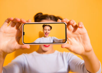 41 estados y 1 distrito demandan a Meta alegando que Instagram y Facebook incorporan características adictivas