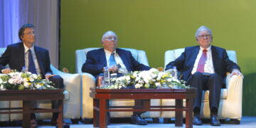 Muere el multimillonario Charlie Munger, mano derecha de Warren Buffett