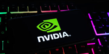 Nvidia presentó su nuevo chip para entrenar modelos de inteligencia artificial