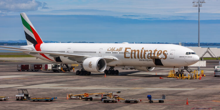 Emirates anunció un pedido de $52,000 millones por 95 aviones Boeing 777