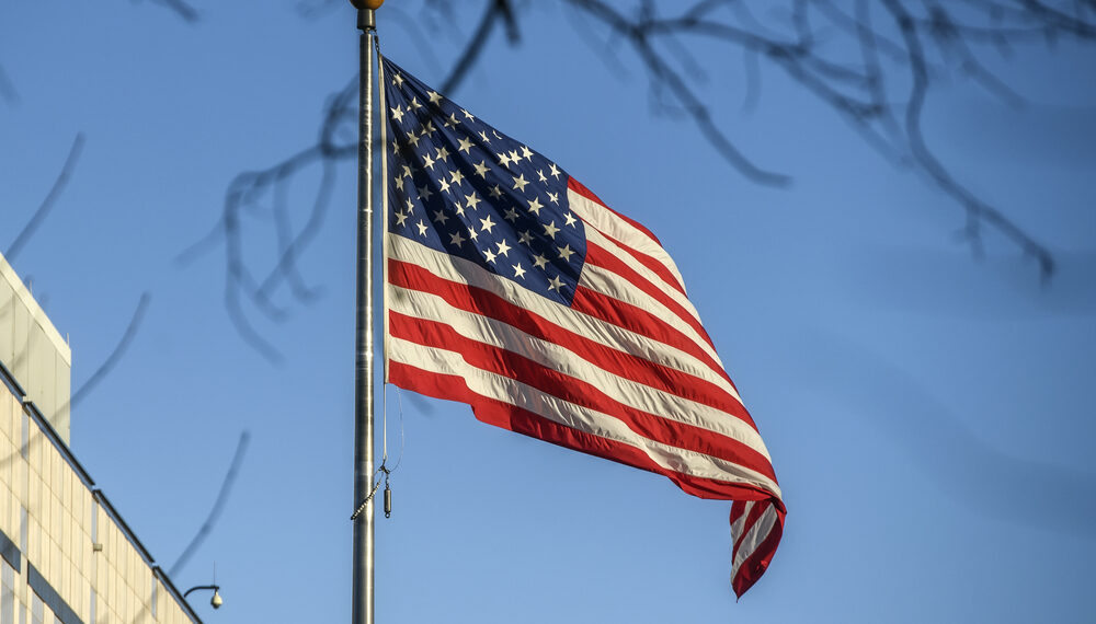 Moody’s redujo las perspectivas de EE.UU. a negativas