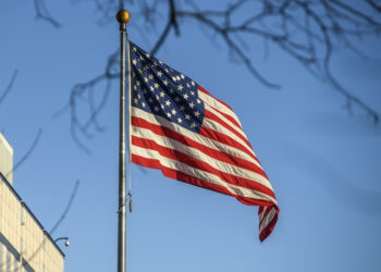 Moody’s redujo las perspectivas de EE.UU. a negativas