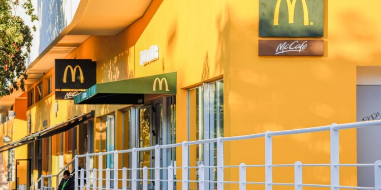 Los ingresos de McDonald’s aumentan a pesar de la caída del tráfico en sus restaurantes