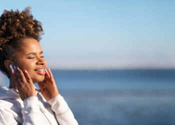 Apple lanzará una importante variedad de nuevos AirPods el próximo año