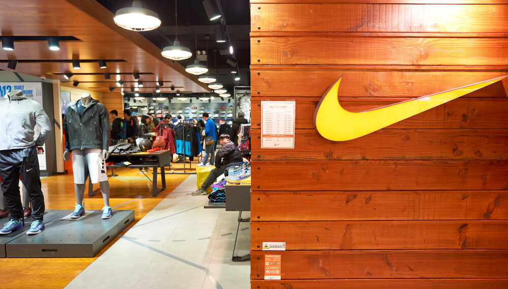 Las acciones de Nike se hunden