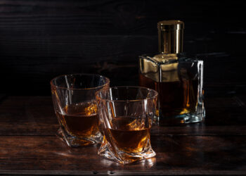 Unión Europea acordó no imponer un arancel del 50% al whisky estadounidense