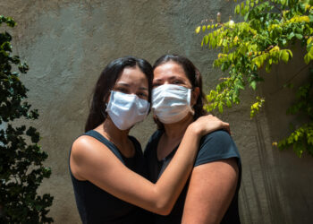 Los hispanos entre los grupos étnicos que menos se enriquecieron durante la pandemia