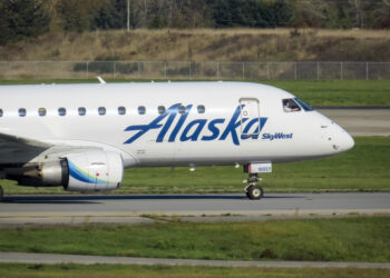 Alaska Airlines comprará Hawaiian Airlines por $1,900 millones de dólares