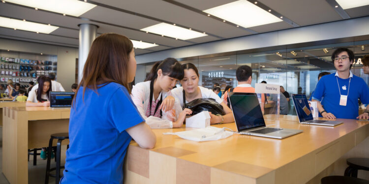 Apple ofrece grandes descuentos de sus productos en China, incluidos los iPhones