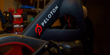 Peloton se asocia con TikTok para ofrecer contenido fitness