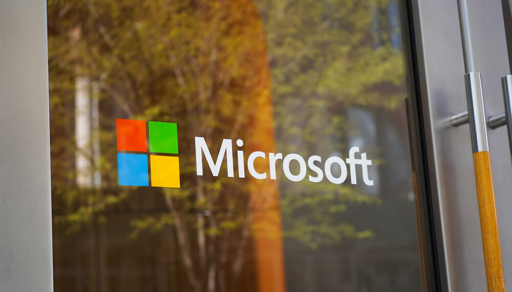 Microsoft superó brevemente los $3 billones de dólares en valor de mercado