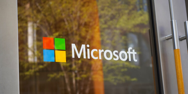 Microsoft superó brevemente los $3 billones de dólares en valor de mercado