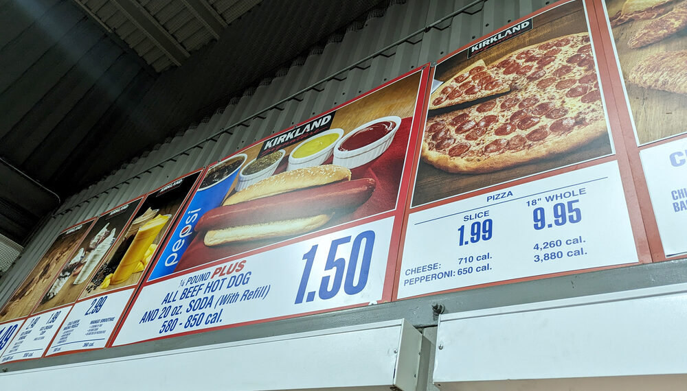 Los hot dogs de Costco han mantenido el precio de $1.50 desde 1985 ¿Cómo es posible?