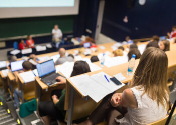 Top 10 de universidades públicas con los mejores salarios