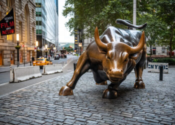 Principales índices bursátiles cerraron febrero alcanzando nuevos récords históricos