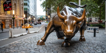 Principales índices bursátiles cerraron febrero alcanzando nuevos récords históricos