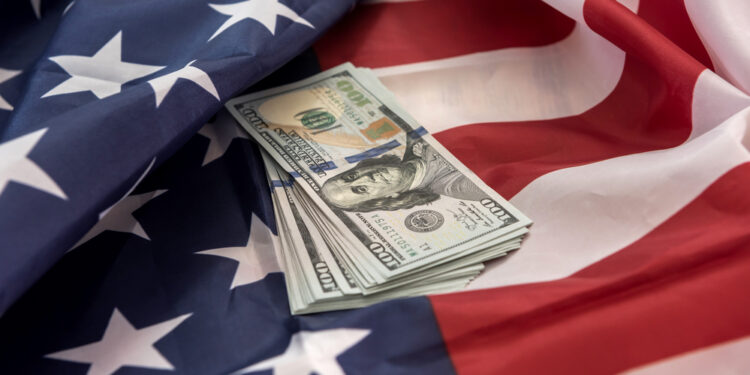 Deuda de Estados Unidos está aumentando en promedio $1 billón de dólares cada 100 días