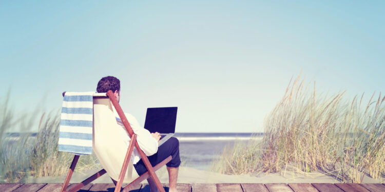 Trabajos remotos en alta demanda y bien remunerados