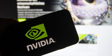 Cuánto tendrías si hubieras invertido en Nvidia hace un año