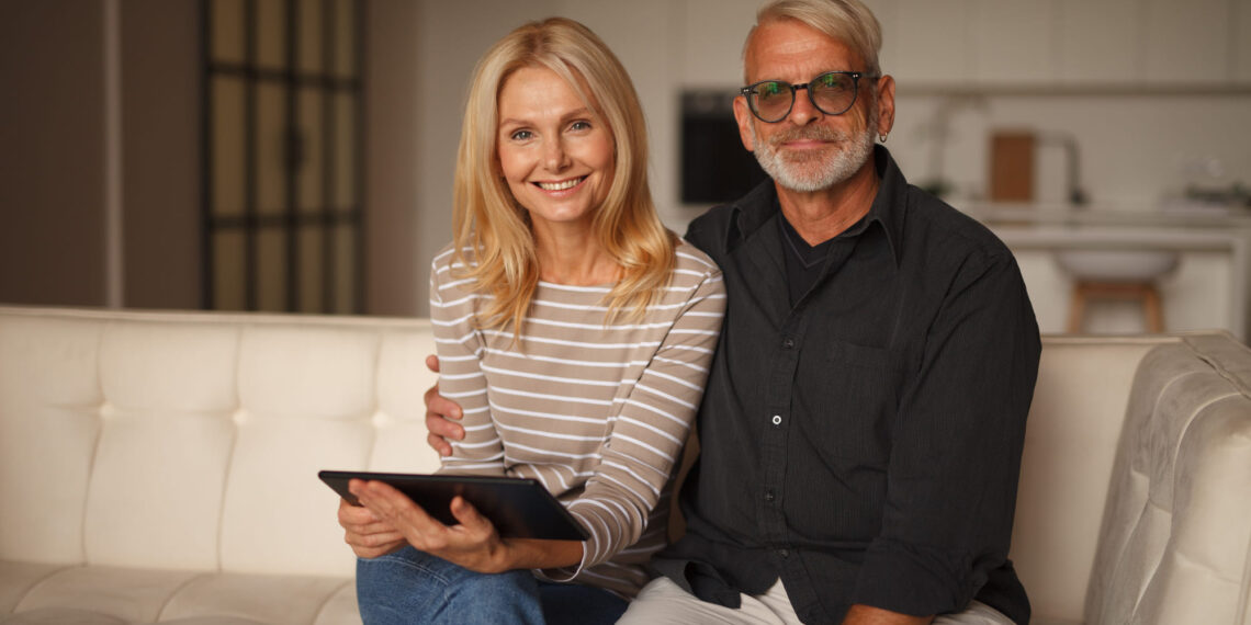 Los retiros del plan 401(k) alcanzan otro récord ¿Cuál es la razón?