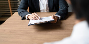 Frases para evitar en una entrevista de trabajo, según un ex reclutador de Google