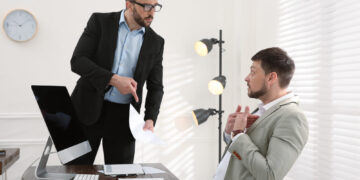 3 tipos de empleados tóxicos que nunca querrás ser