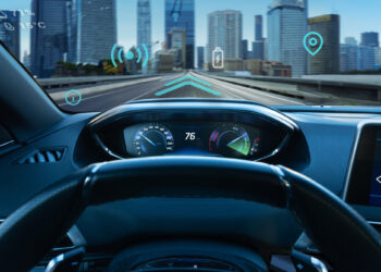 Tesla lanzará su Robotaxi en agosto